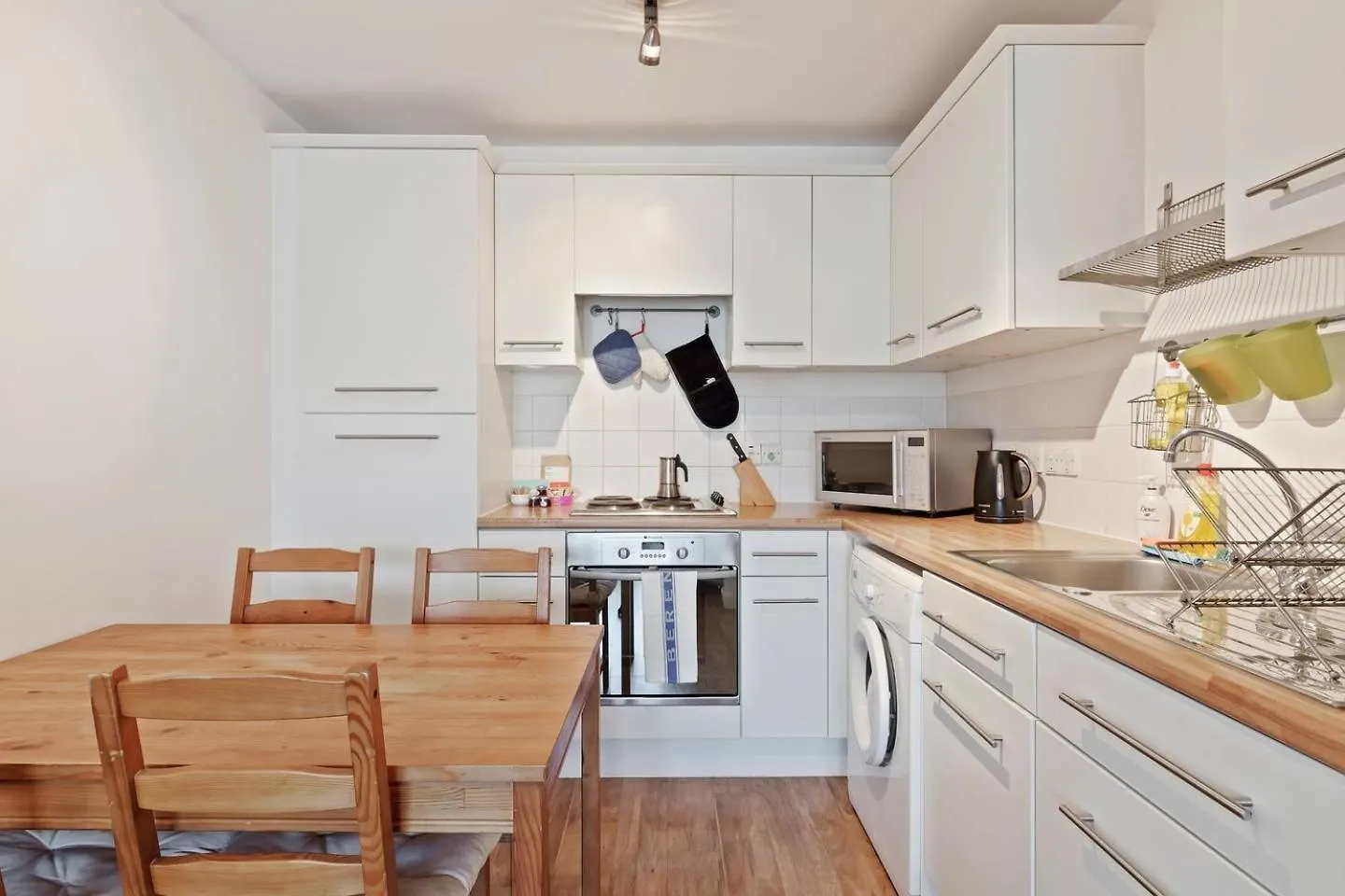 Modern 2 Bedroom Apartment In Homerton Londres 0*,  Reino Unido