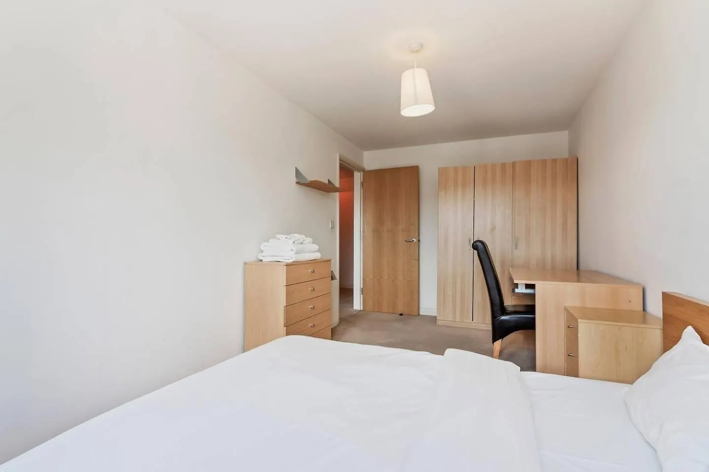 Modern 2 Bedroom Apartment In Homerton Londres